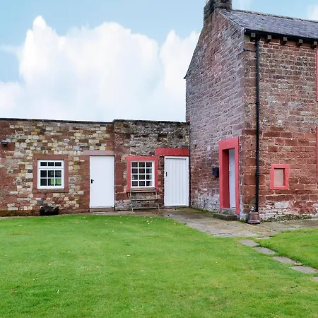 The At 1710 Castle Carrock