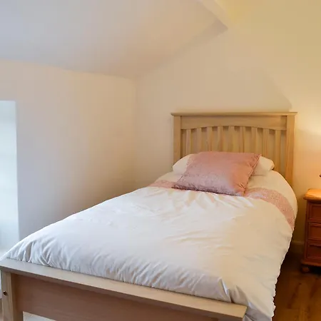 The At 1710 بيت للعطل Castle Carrock